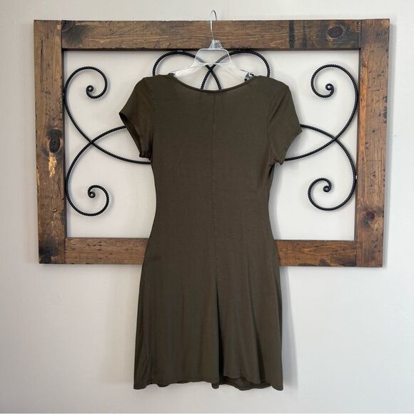 Shinestar Olive Green Lightweight Rayon Spandex Knit V Neck Size M - Picture 5 of 11